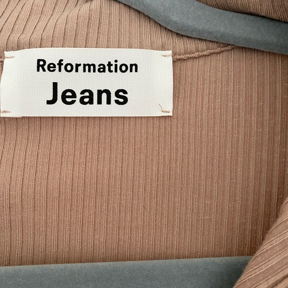 Reformation Amy dress in tan size XS - Picture 3 of 5